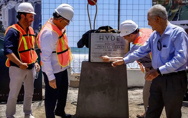 Cadena Hotelera Hyde coloca primera piedra en Mazatlán Cámara